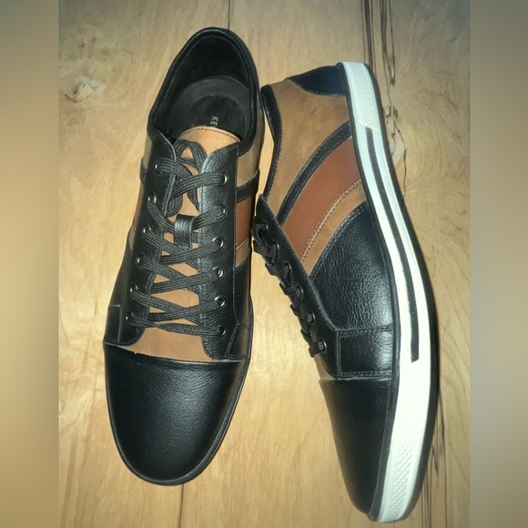 Kenneth Cole Dress Tennis Shoes - Picture 1 of 6